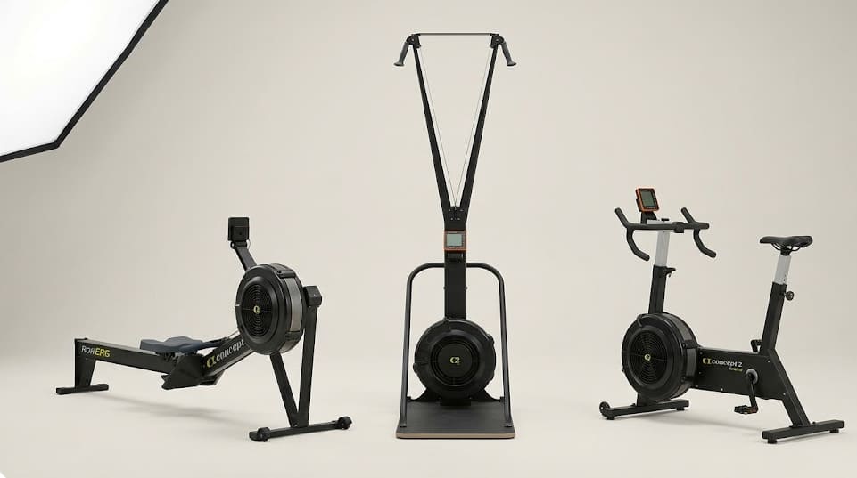 Gamme des ergomètres Concept2 : RowErg rameur, SkiErg ski indoor, BikeErg vélo stationnaire alignés côte à côte